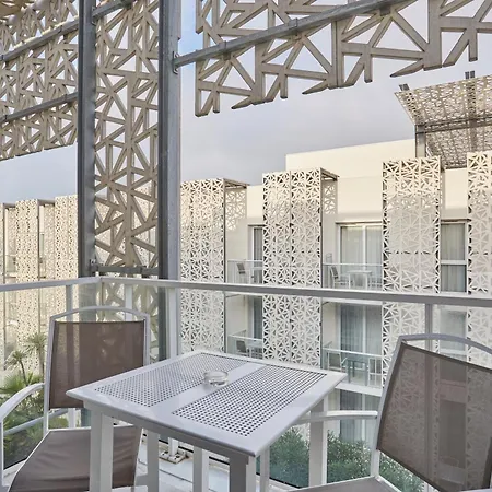 Odalys Nakâra Apart-hotel 4*