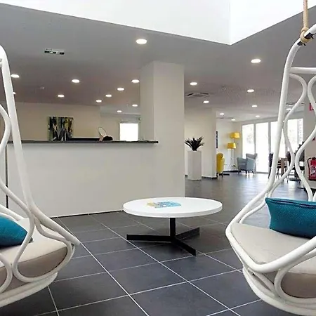Apartahotel Nakara By Odalys 4*